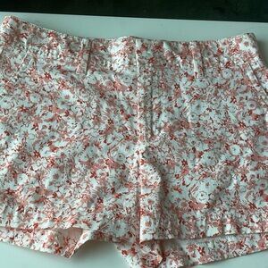 GAP CITY SHORTS Women’s Sz 4 Mid Rise Stretch 3” Inseam Floral Casual Preppy